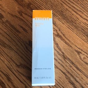 Rodan and Fields Reverse Radiance Mask